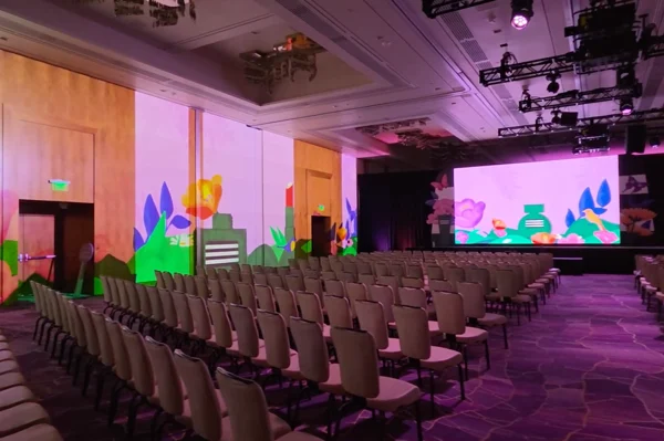 Sephora SMC projection mapping in Las Vegas